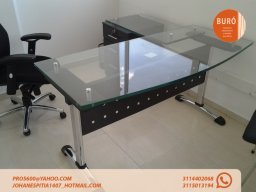 ESCRITORIOS DE VIDRIO EN L